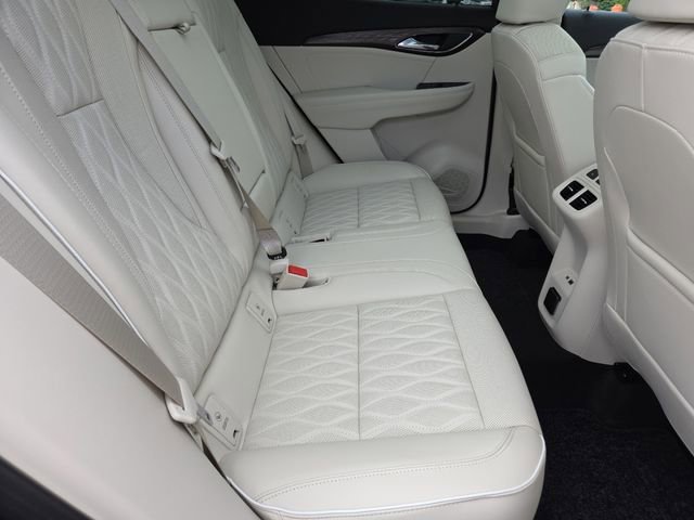 Certified 2023 Buick Envision Avenir AWD/4WD image 30