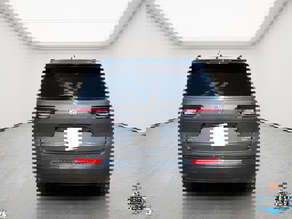 Certified 2025 Jeep Grand Cherokee L Laredo image 6