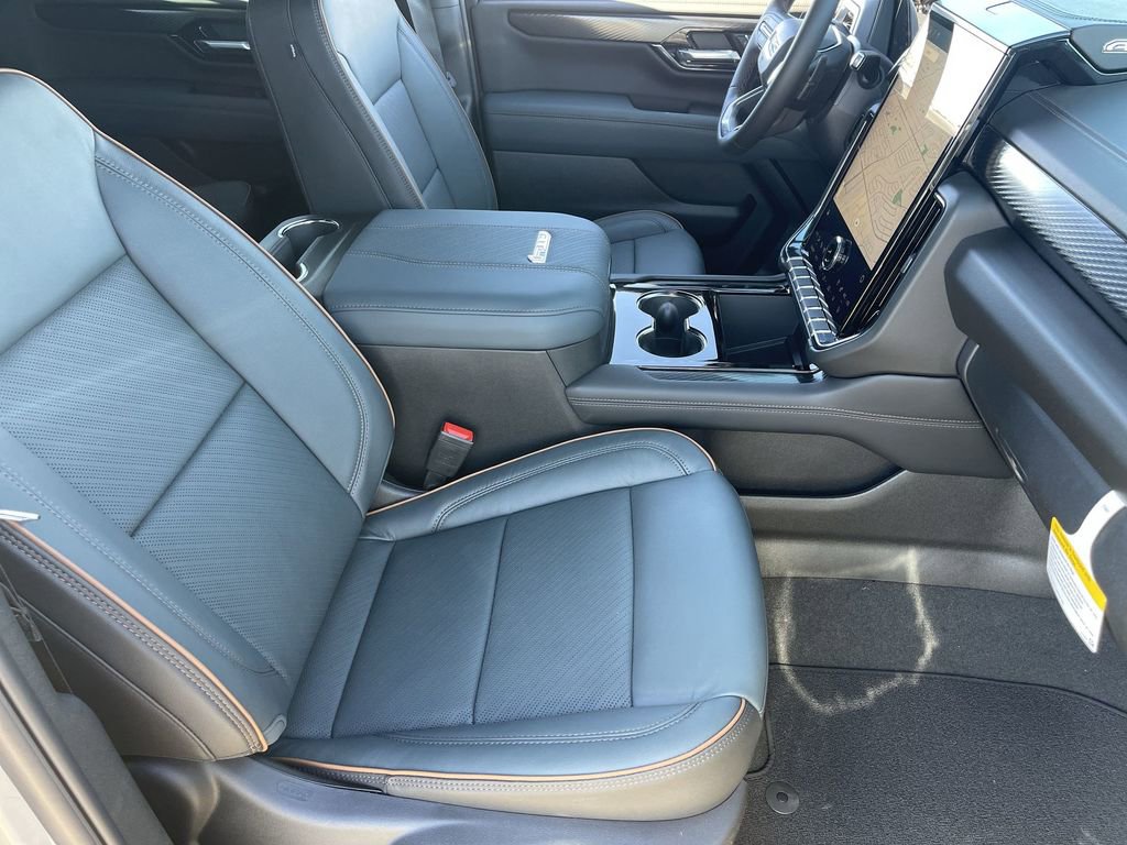 New 2026 GMC Yukon AT4 image 26