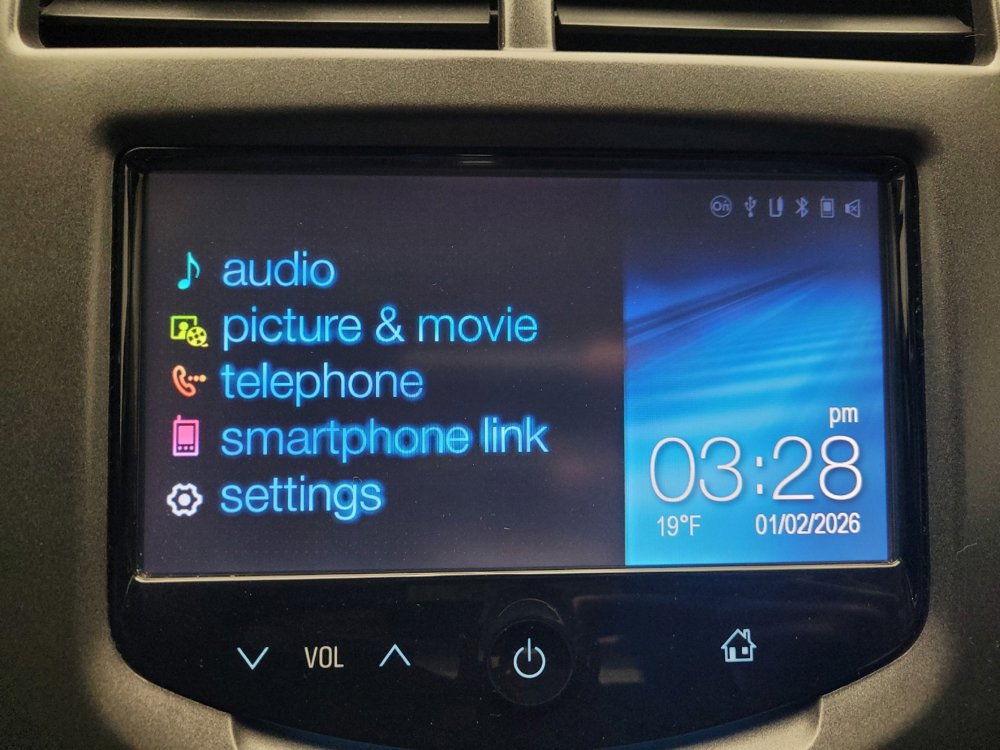 Used 2016 Chevrolet Sonic LT image 25