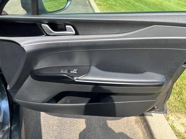 Used 2024 Kia K5 LXS FWD image 42
