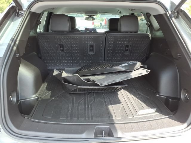 Used 2024 Chevrolet Blazer LT w/ LPO, Floor Liner Package FWD image 23