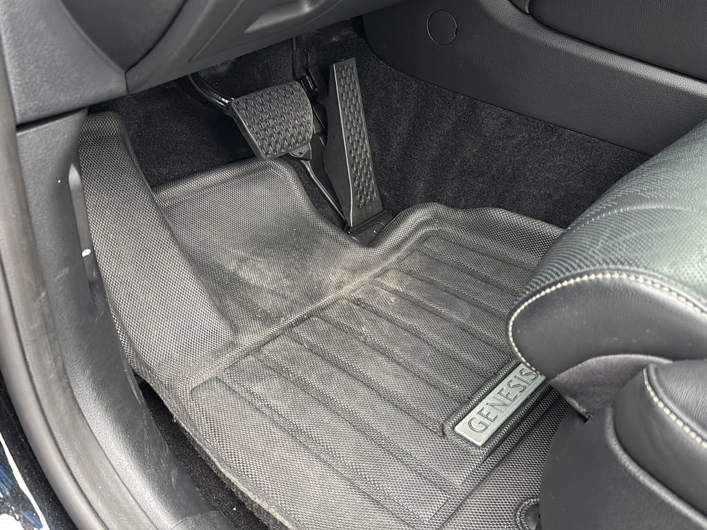 Used 2023 Genesis GV80 3.5T w/ Advanced Package image 18