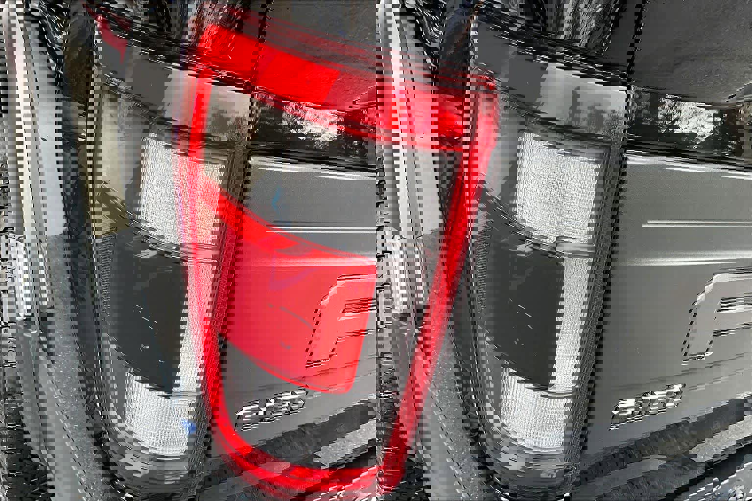 Used 2023 Ford F150 Raptor image 28