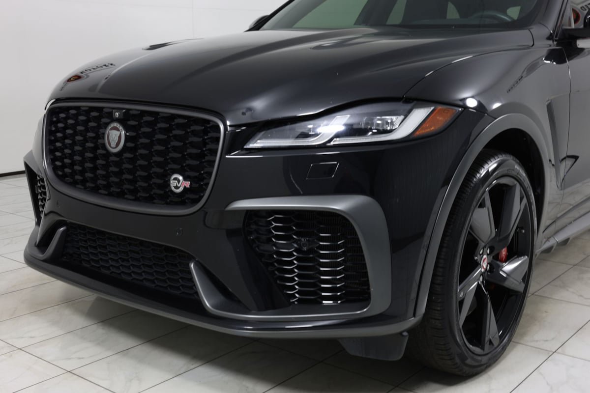 Used 2021 Jaguar F-PACE SVR AWD/4WD image 50