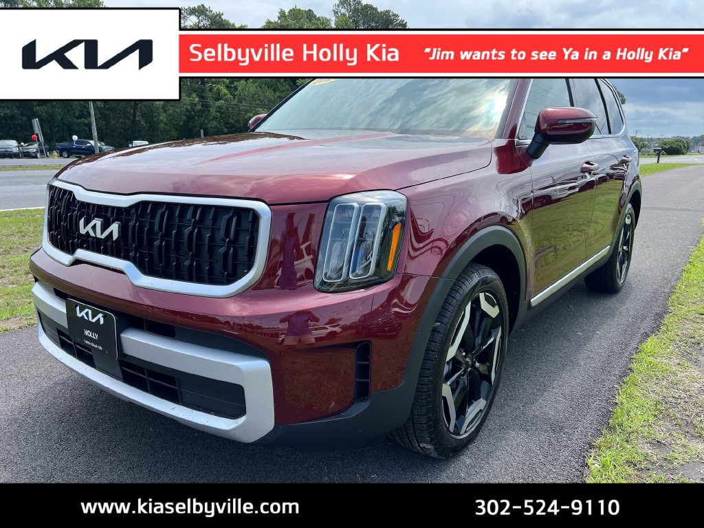 Used 2024 Kia Telluride EX w/ EX Captain's Chair Package AWD/4WD image 1