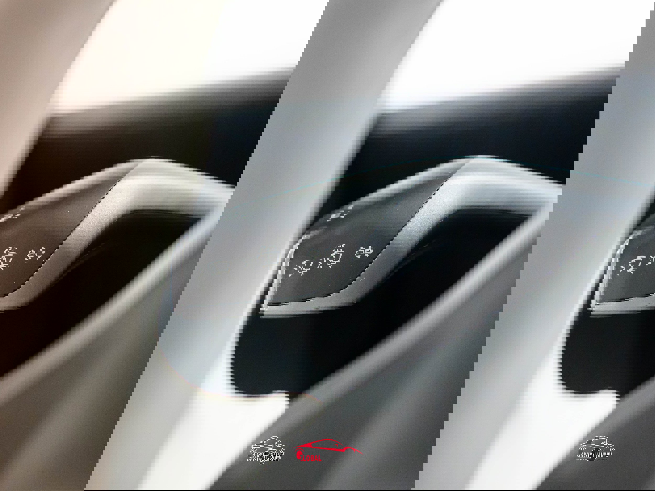 Used 2021 Tesla Model Y Performance image 26