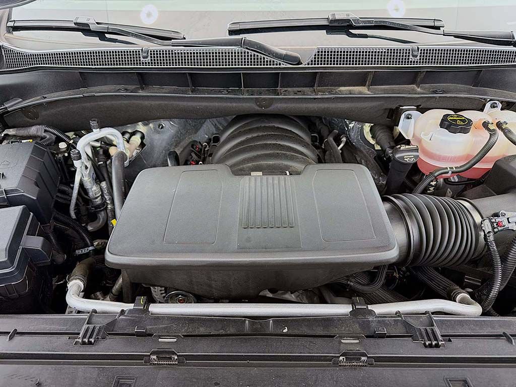 Used 2025 Chevrolet Tahoe High Country AWD/4WD image 20