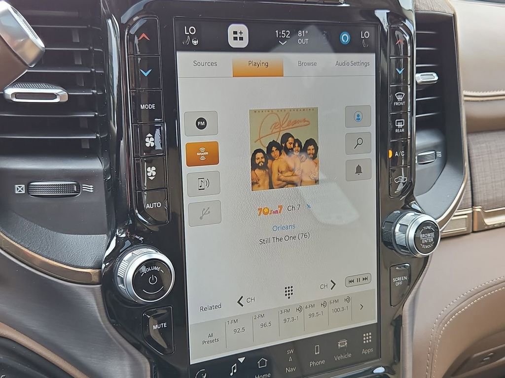 Used 2023 RAM 2500 Limited image 23