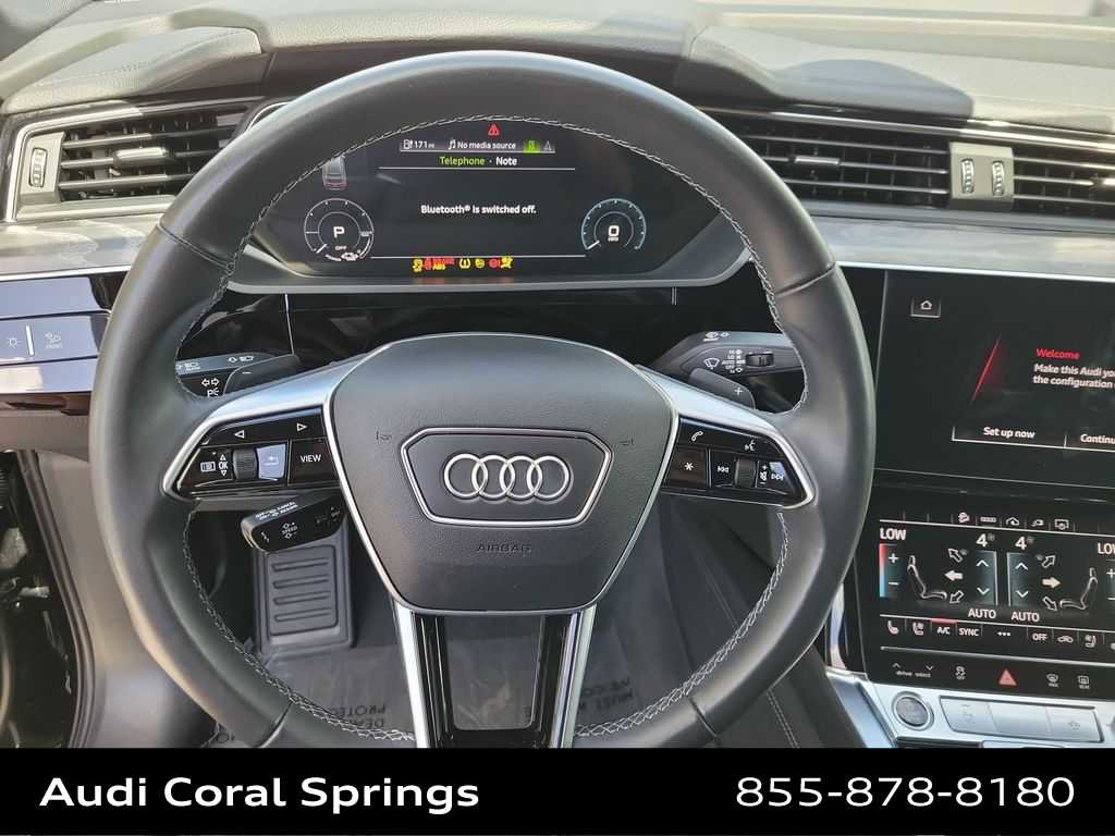 Certified 2023 Audi e-tron Premium Plus w/ Premium Plus Package image 23