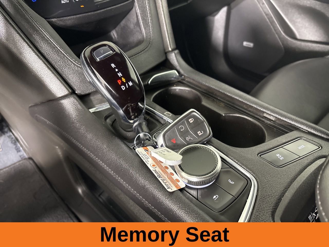 Used 2024 Cadillac XT6 Premium Luxury image 18