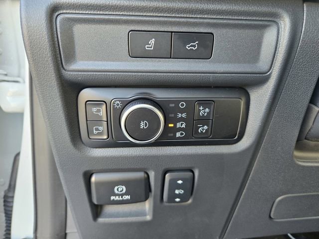 Used 2024 Ford Expedition Platinum image 22