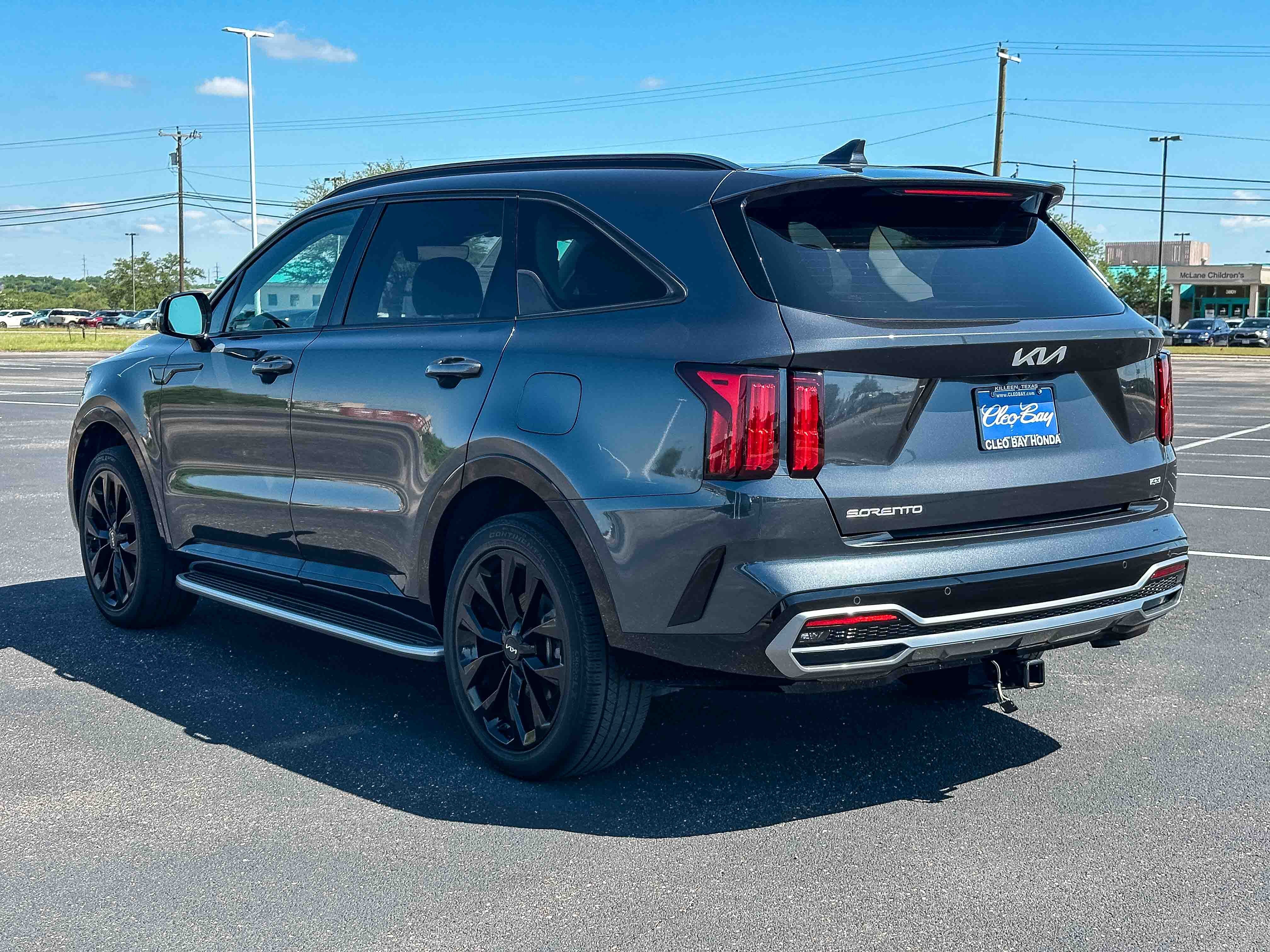 Used 2023 Kia Sorento SX AWD/4WD image 8