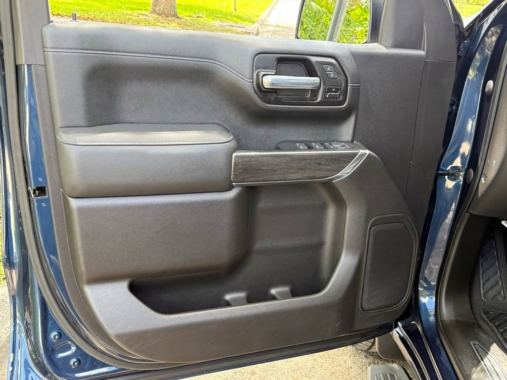 Used 2021 Chevrolet Silverado 1500 LTZ RWD image 30