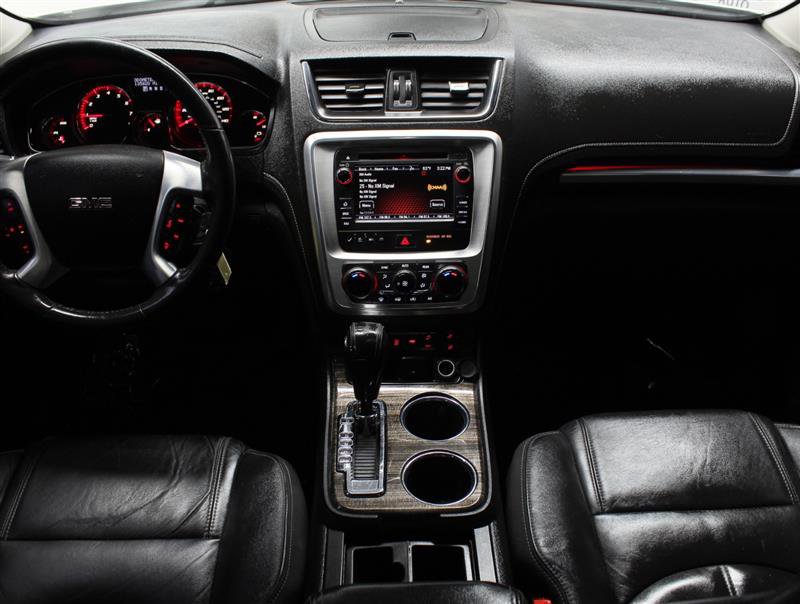 Used 2015 GMC Acadia SLT image 9
