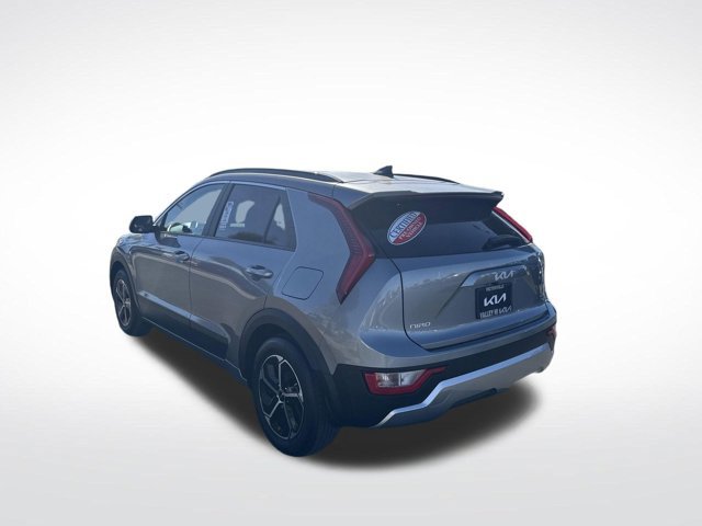 Certified 2025 Kia Niro LX image 21