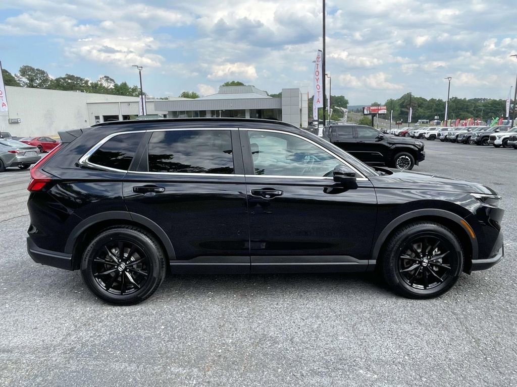 Used 2024 Honda CR-V Sport-L image 2