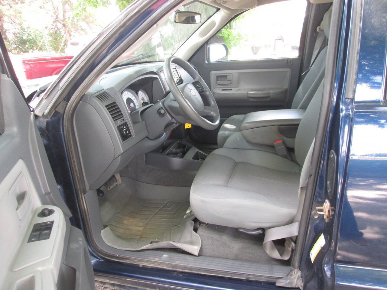 Used 2005 Dodge Dakota SLT AWD/4WD image 16