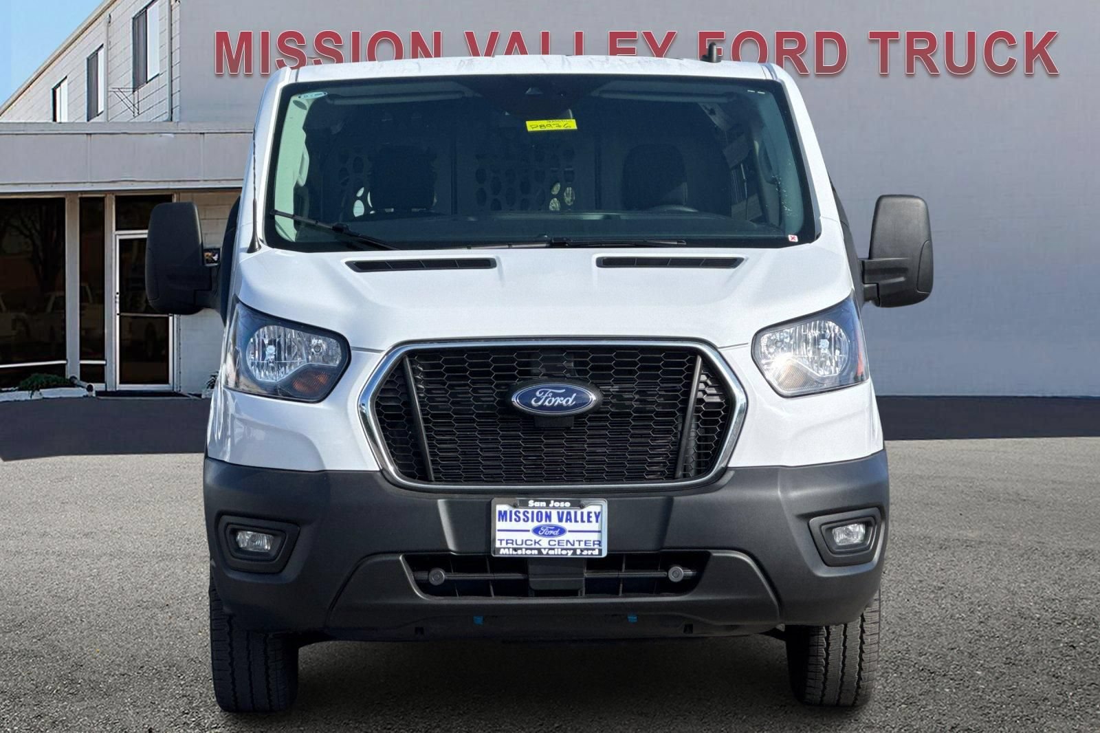 Used 2025 Ford Transit 250 Low Roof w/ Exterior Upgrade Package RWD image 9