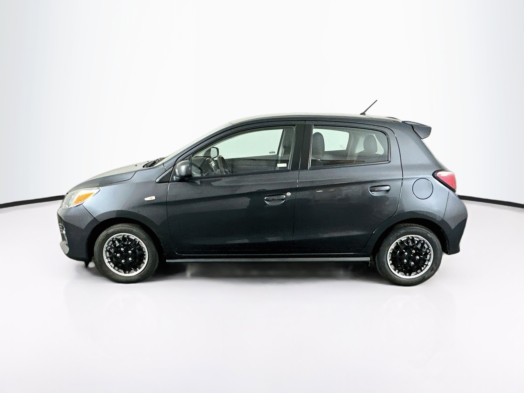 Used 2024 Mitsubishi Mirage ES FWD image 4