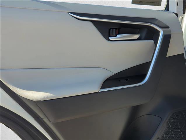 Certified 2025 Toyota RAV4 XLE image 23