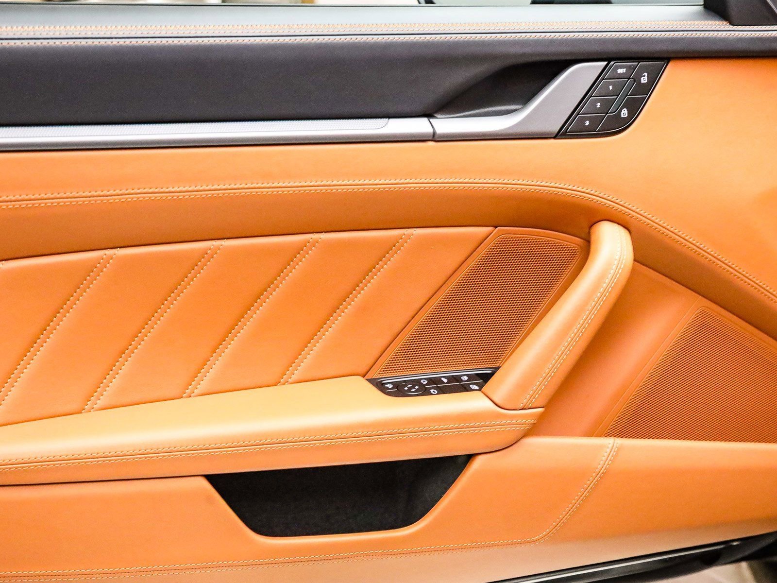 Used 2026 Porsche 911 Carrera image 19