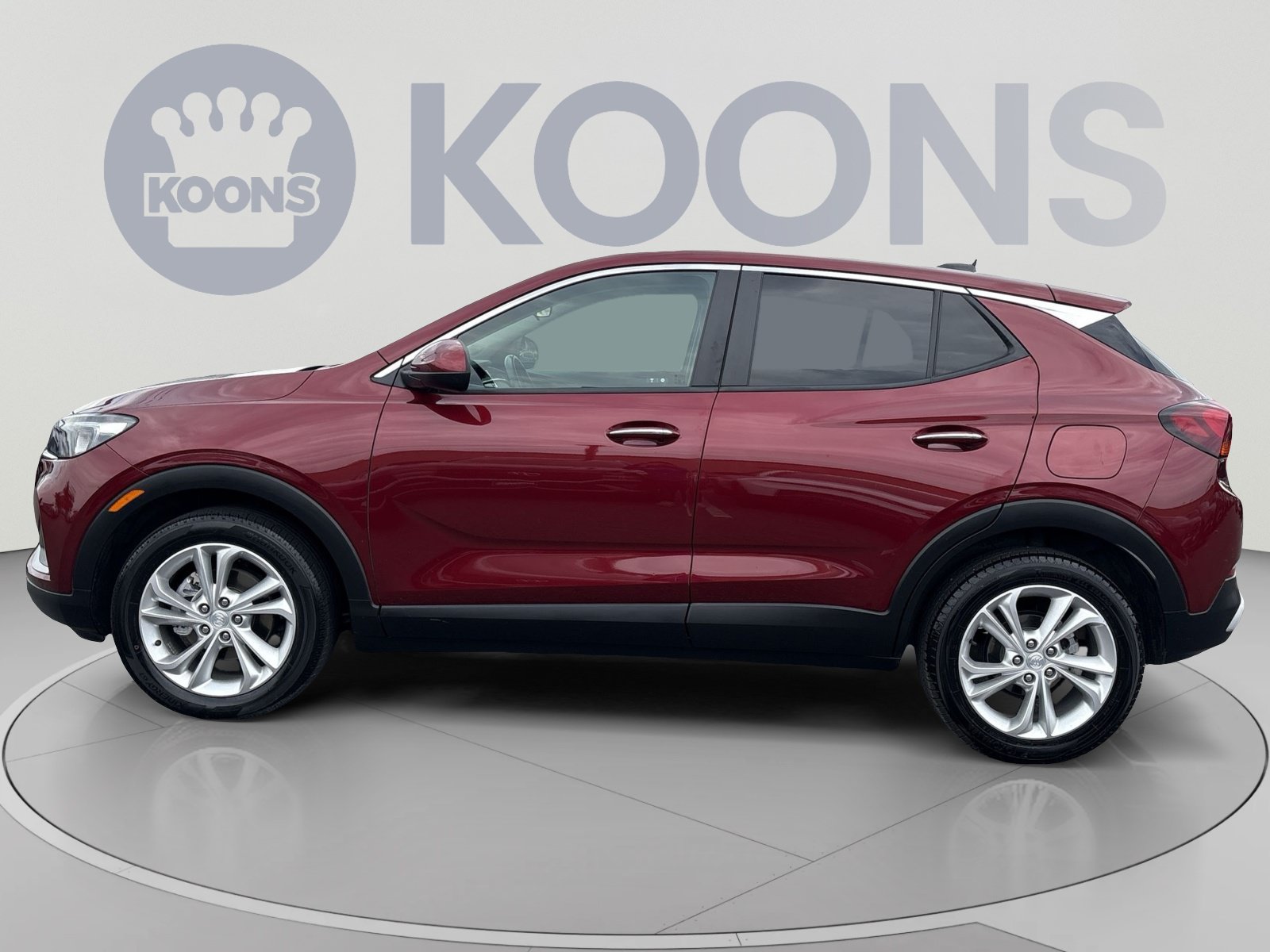 Used 2023 Buick Encore GX Preferred w/ Cold Weather Comfort Package FWD image 2