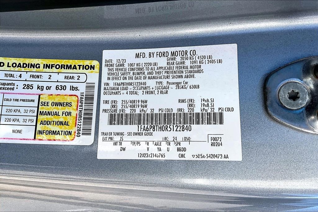 Used 2024 Ford Mustang Coupe RWD image 19