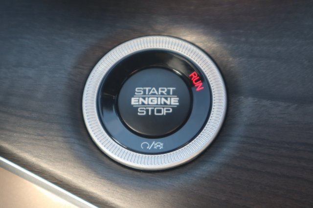 New 2025 Jeep Grand Cherokee Limited image 13