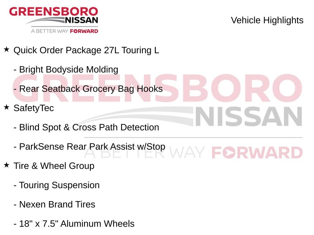 Used 2017 Chrysler Pacifica Touring-L w/ Tire & Wheel Group FWD image 9