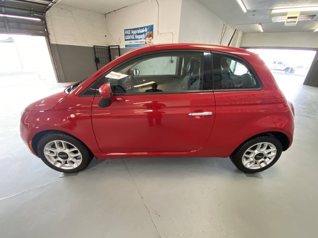Used 2015 FIAT 500 Pop FWD image 15