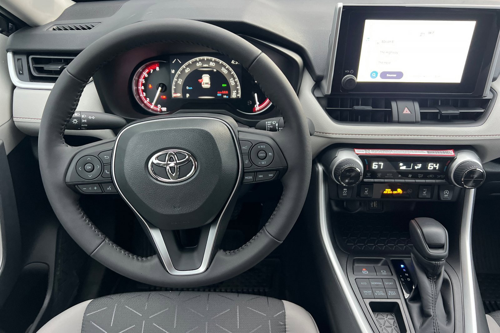 New 2025 Toyota RAV4 XLE w/ Convenience Package image 11