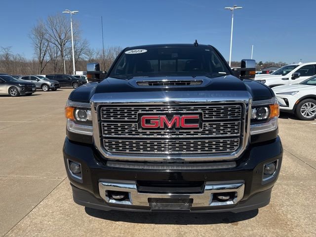 Used 2018 GMC Sierra 2500 Denali w/ Duramax Plus Package image 11