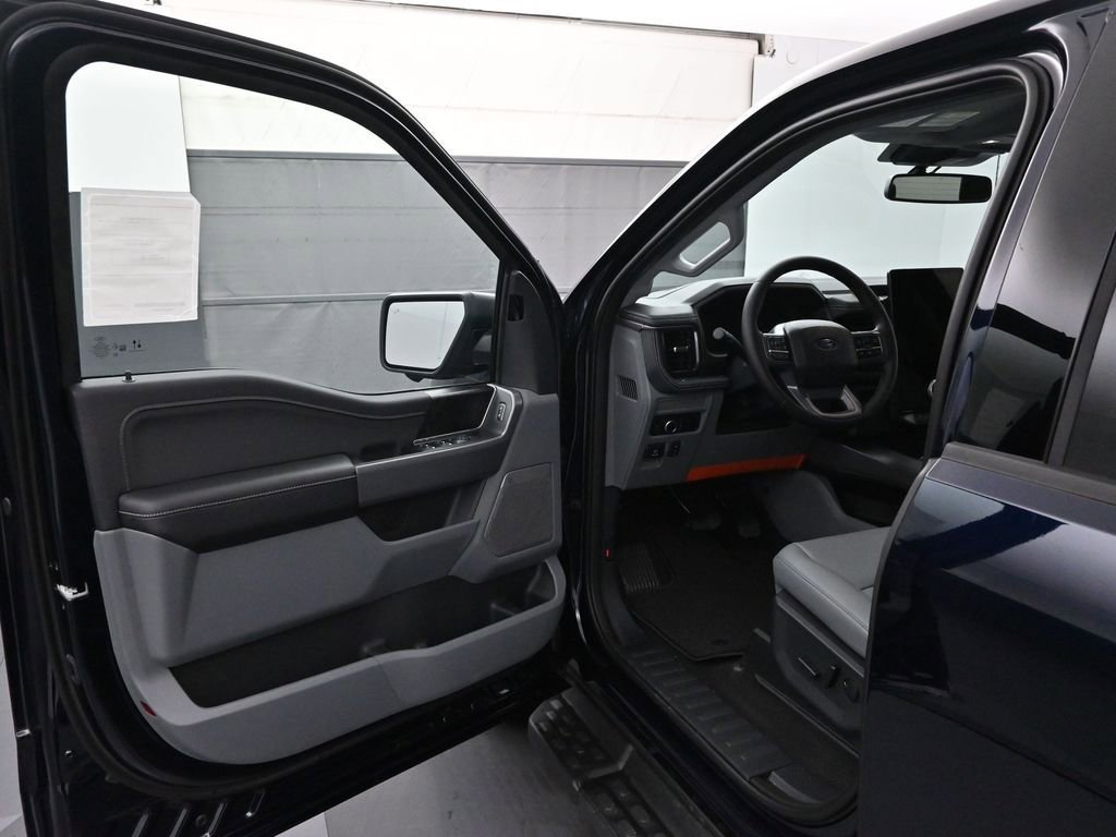 New 2025 Ford F150 Lightning Flash image 8
