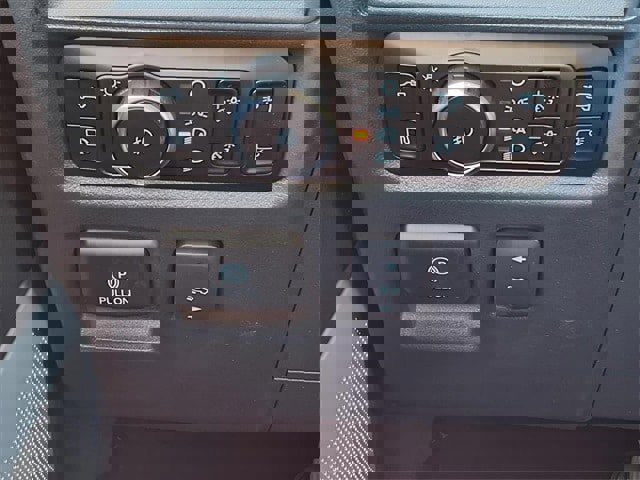 New 2025 Ford F150 Lariat w/ Equipment Group 502A High image 22