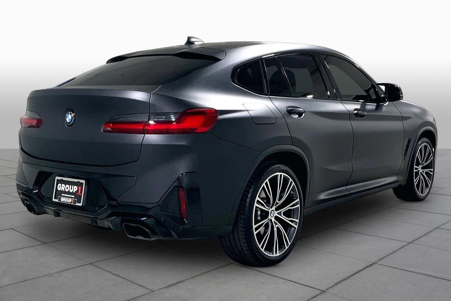 Used 2024 BMW X4 M40i AWD/4WD image 12
