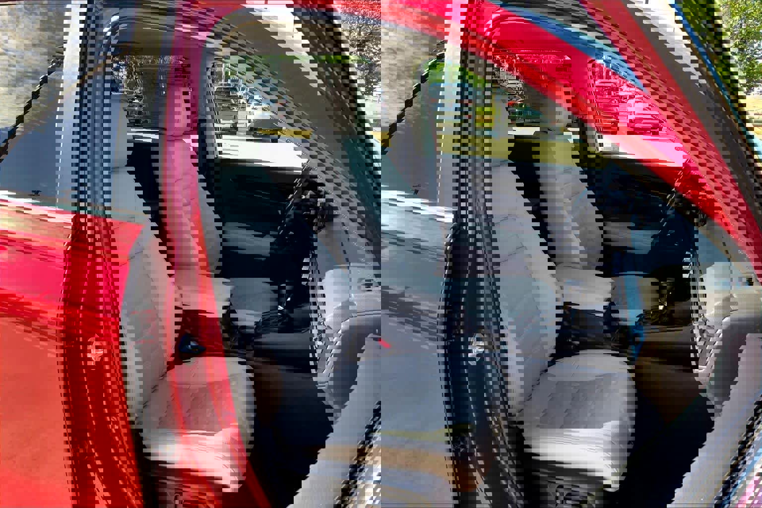 Used 2023 Honda CR-V EX-L image 9