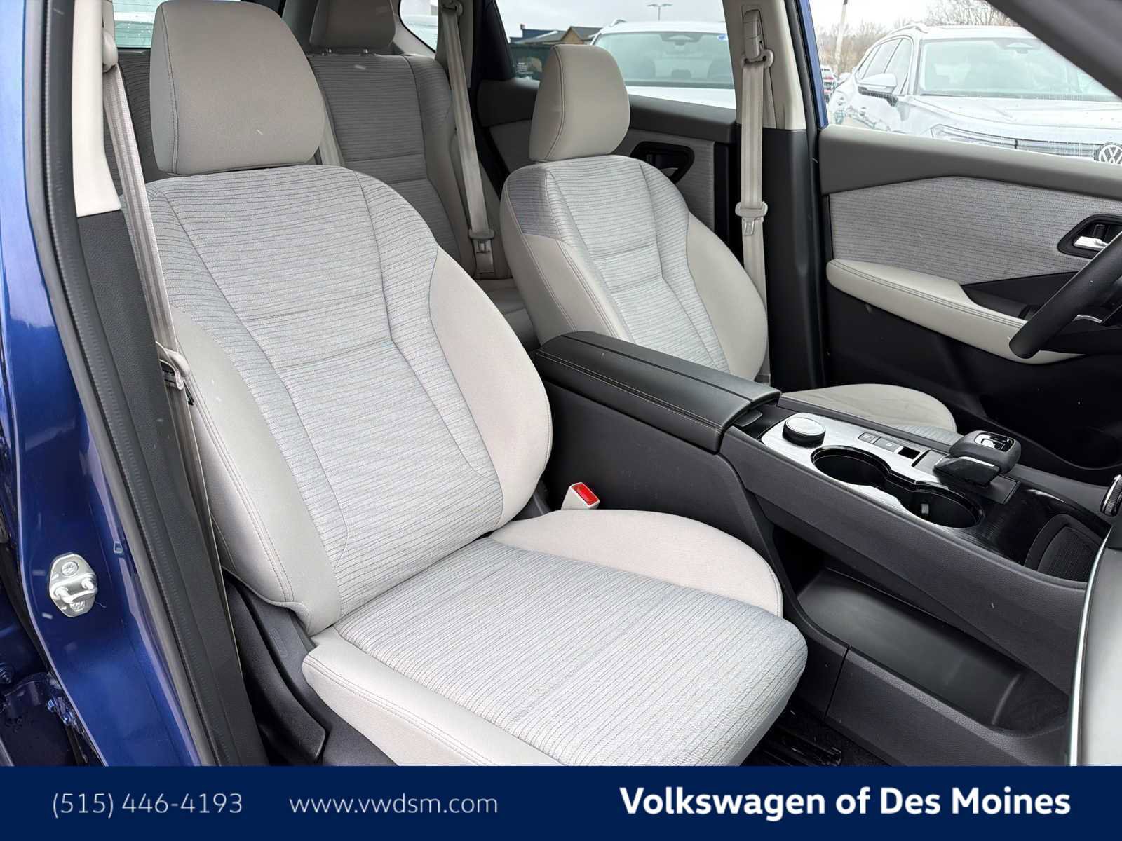 Used 2023 Nissan Rogue SV image 13