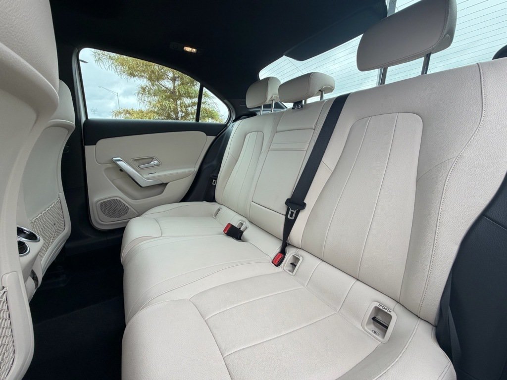 Used 2022 Mercedes-Benz A 220 4MATIC image 6