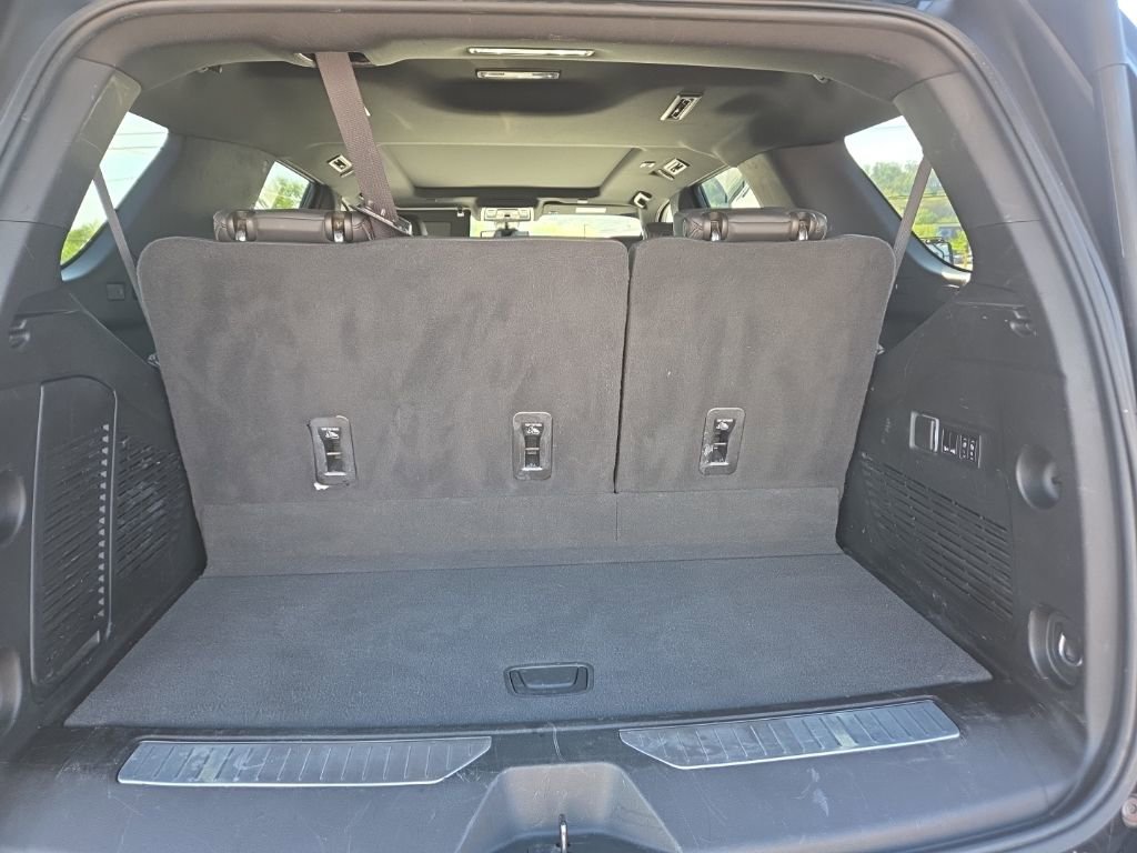 Used 2022 Chevrolet Tahoe RST w/ Sport Performance Package image 21