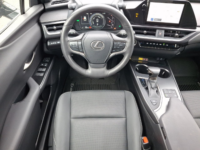 Used 2023 Lexus UX 250h AWD w/ Accessory Package (Z2) image 3