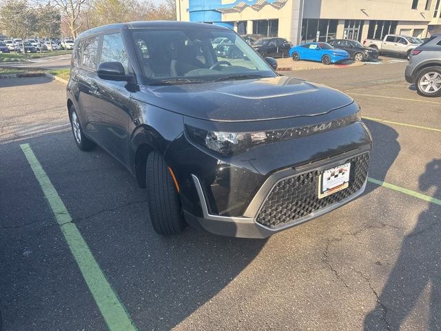 Used 2023 Kia Soul LX w/ LX Technology Package