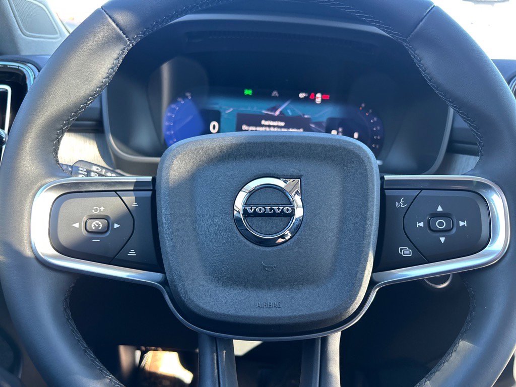 New 2026 Volvo XC40 B5 Core w/ Protection Package Premier AWD/4WD image 11