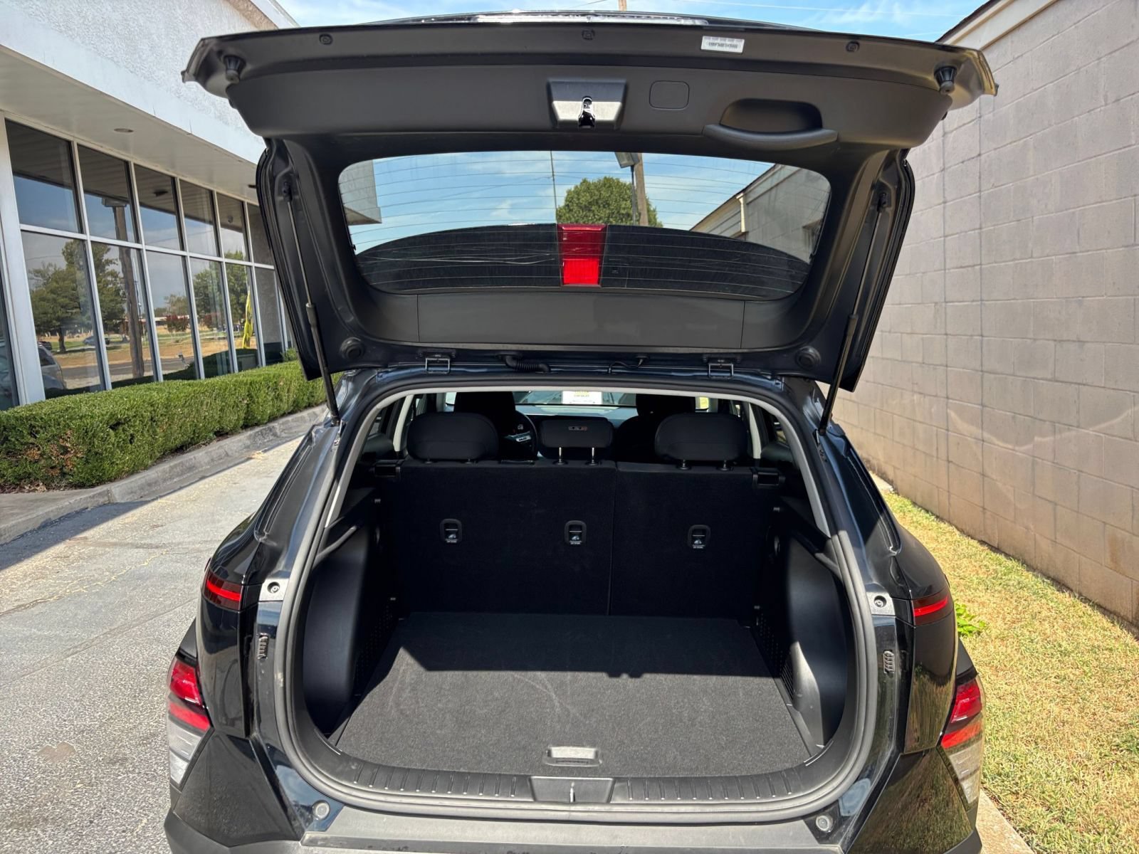 Used 2026 Hyundai Kona SEL Sport FWD image 30