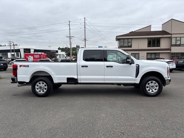 Used 2023 Ford F350 XLT w/ 360-Degree Camera Package AWD/4WD image 6