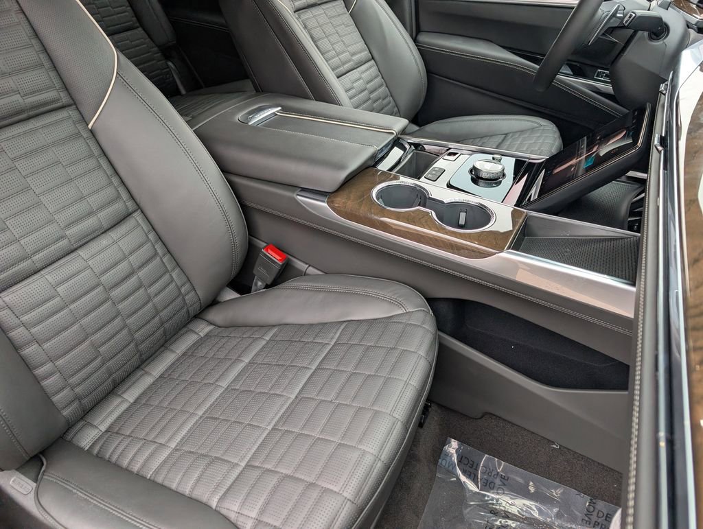 New 2026 Cadillac Escalade Platinum Sport image 21