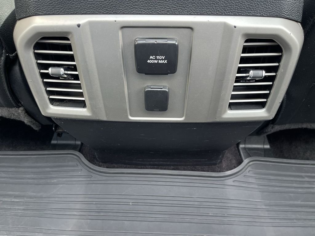 Used 2015 Ford F150 Lariat w/ Equipment Group 501A Mid AWD/4WD image 22