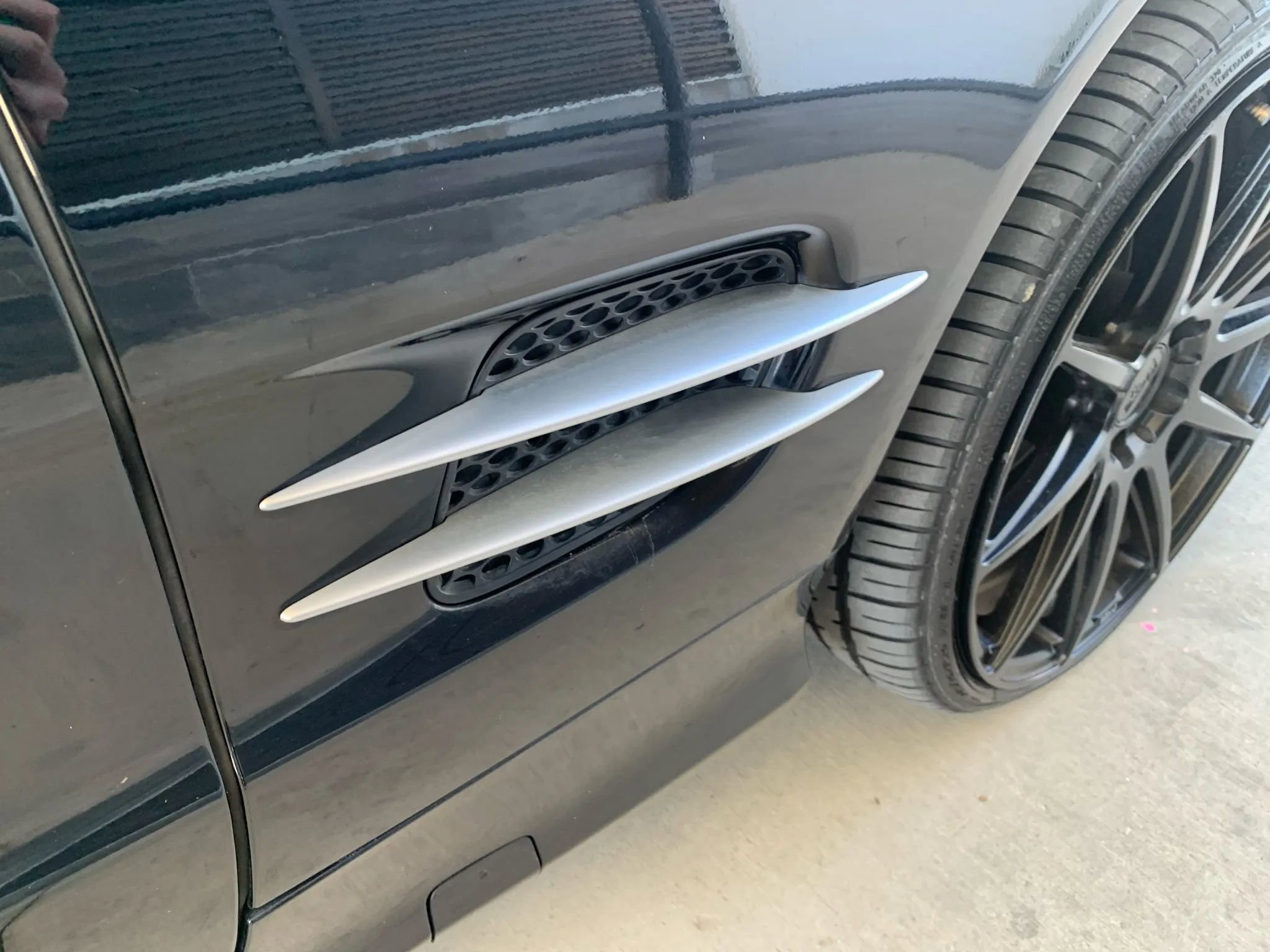 Used 2004 Mercedes-Benz SL 500 image 5