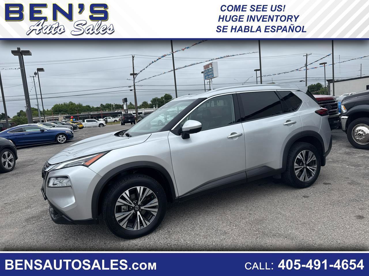 Used 2021 Nissan Rogue SV w/ Premium Package FWD image 1