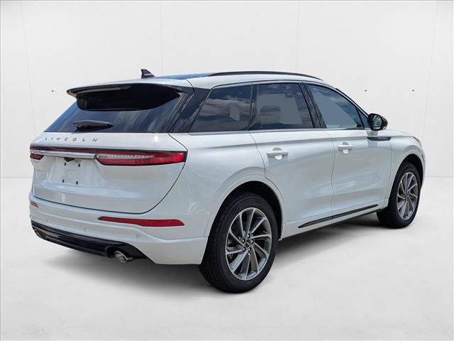 New 2025 Lincoln Corsair Grand Touring image 8
